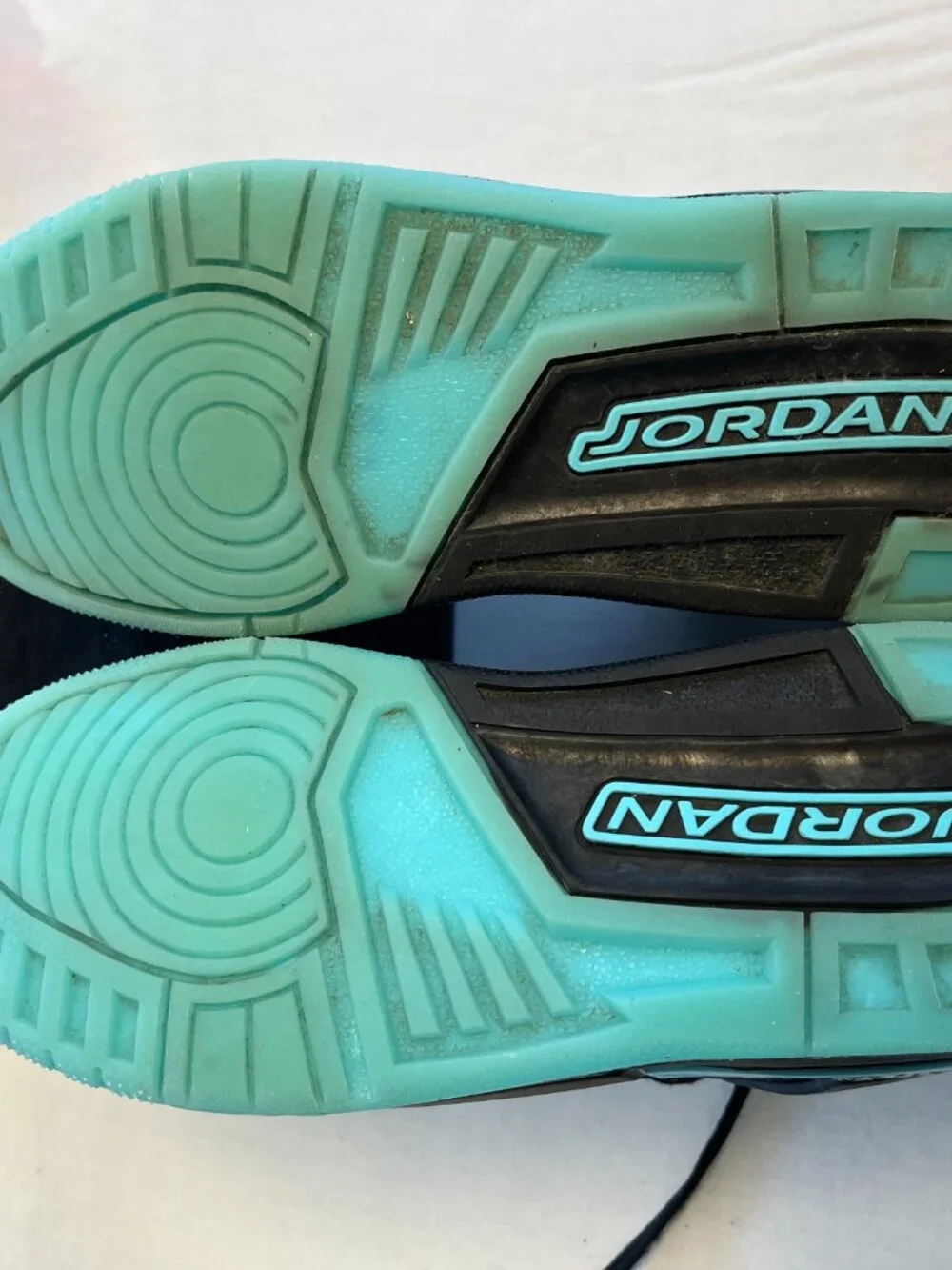 Jordan Spizike Low GS Black Gamma Blue Size 3.5Y